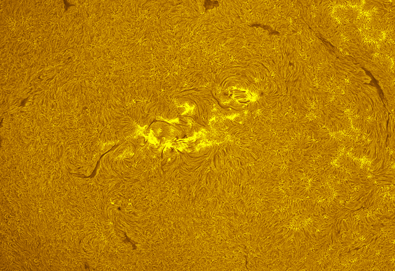 Active region 4513-4517 08/24/26