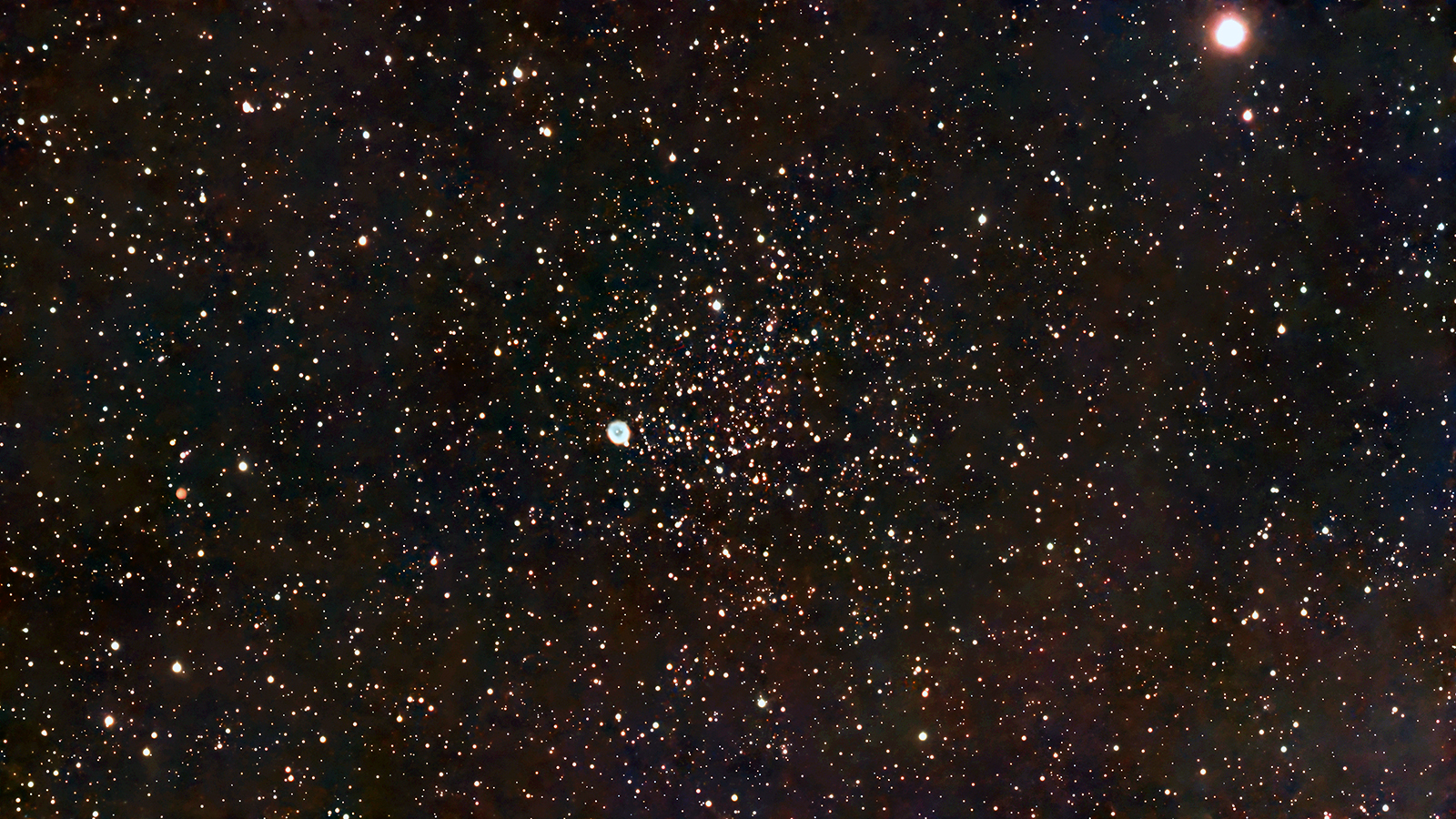 Open Cluster M46 with planetary nebulas NGC2438 and Minkowski 1-18 taken 02/07/26 with a Seestar S50 Smart Telescope