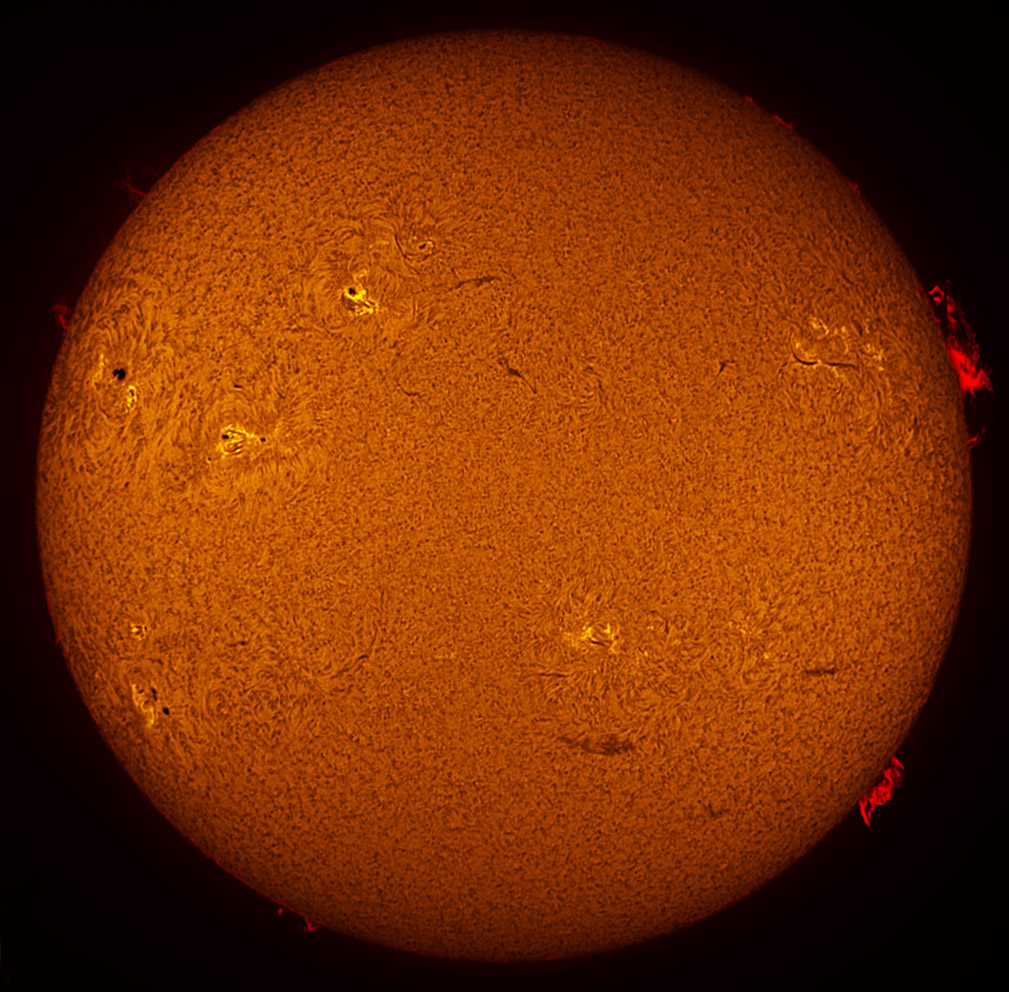 Solar Disk in h-alpha 05/12/2013