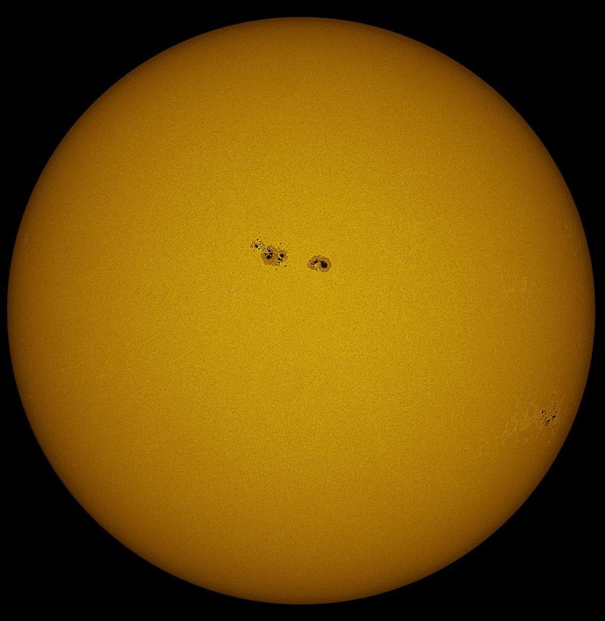 Solar Disk in white light 06/21/2015