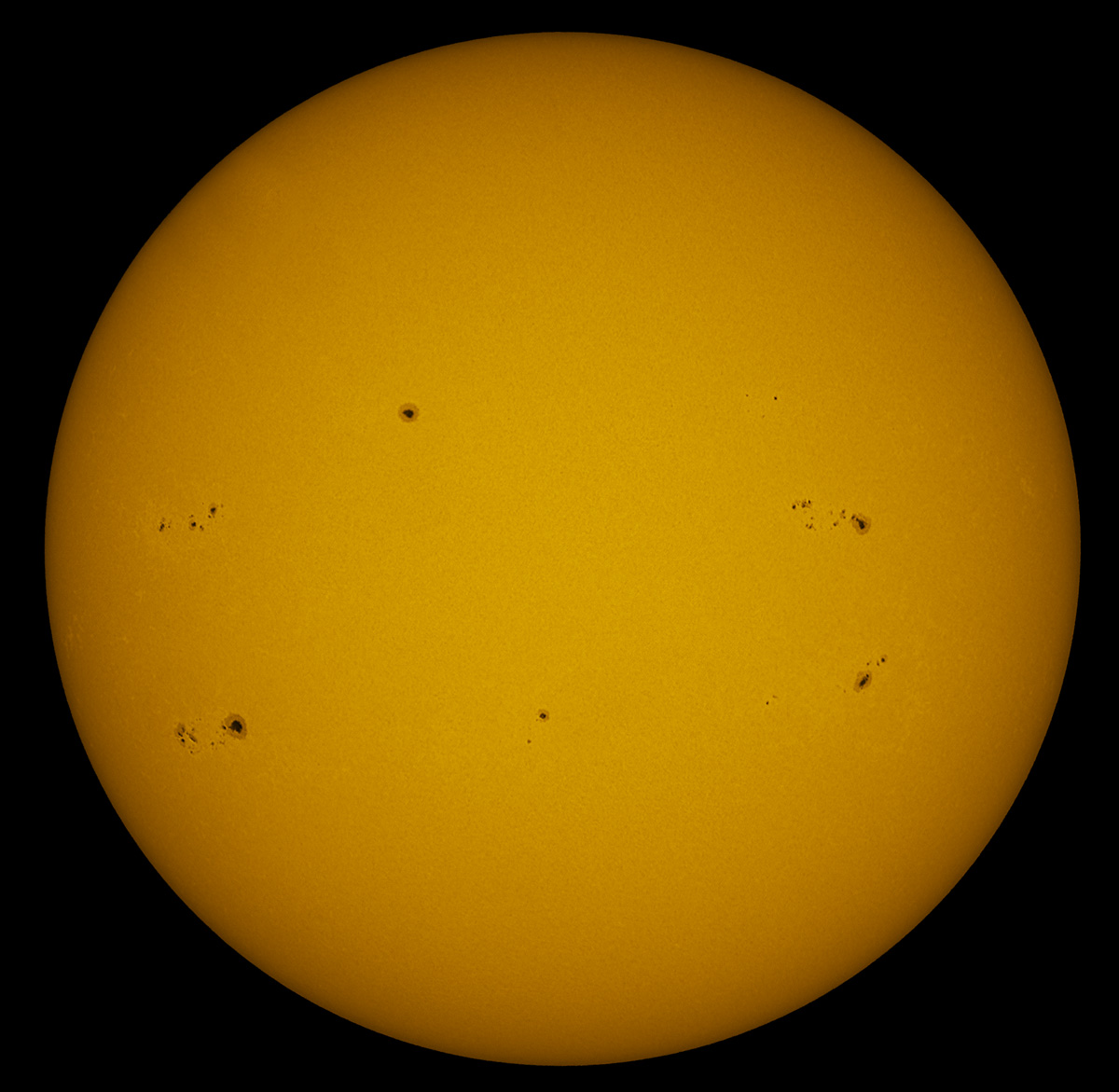 Solar Disk in white light 11/28/2014