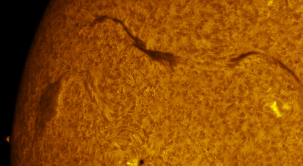 Filaments in h-alpha 12/10/2011