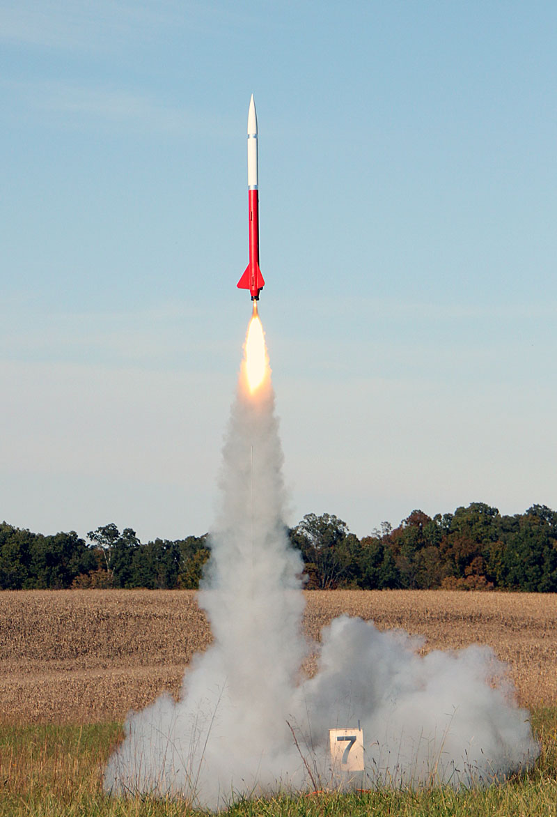 Launch of PML Sudden Rush with an Aerotech I161 motor 